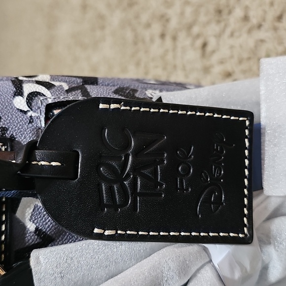 NWT Dooney & Bourke Disney Oswald Backpack Ozzie Oswald the Lucky Rabbit Purse - Picture 10 of 14